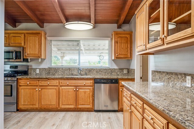 Building Photo - 1935 W 1st St