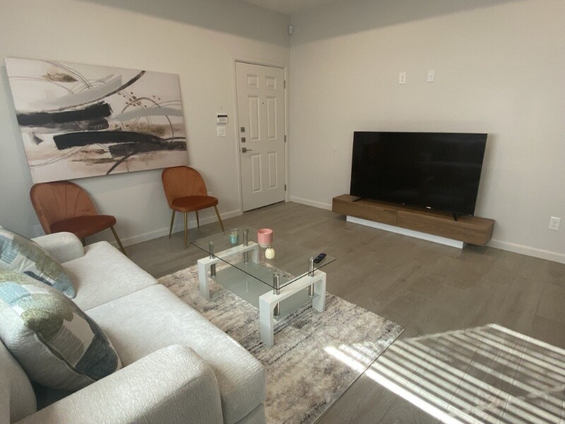 Building Photo - 3412 Duke Ave