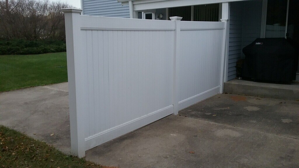 Building Photo - 16555 Dane Ct E