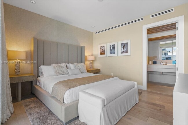 Building Photo - 102 24th St