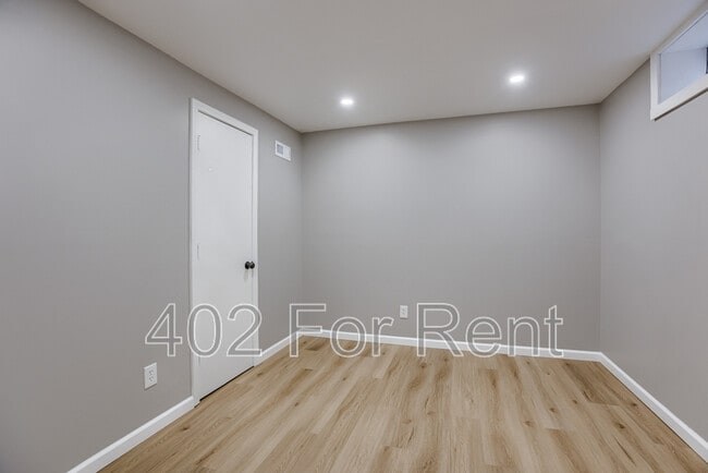 Building Photo - 3220 N 40th St