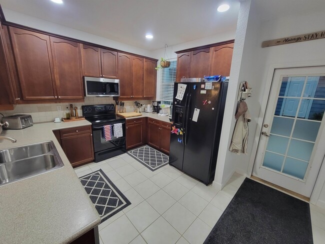 Building Photo - 4338 Grove Park Dr