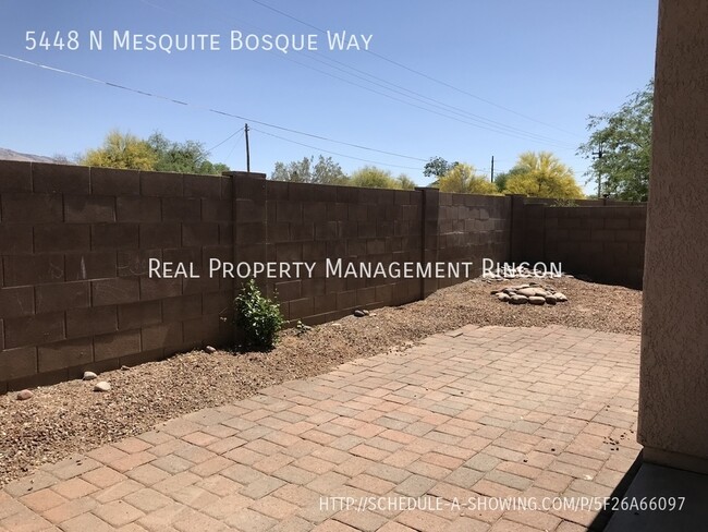 Building Photo - 5448 N Mesquite Bosque Way