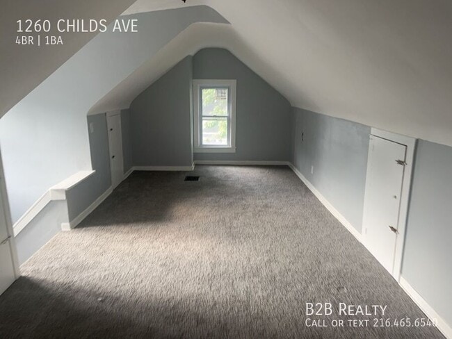 Building Photo - 1260 Childs Ave