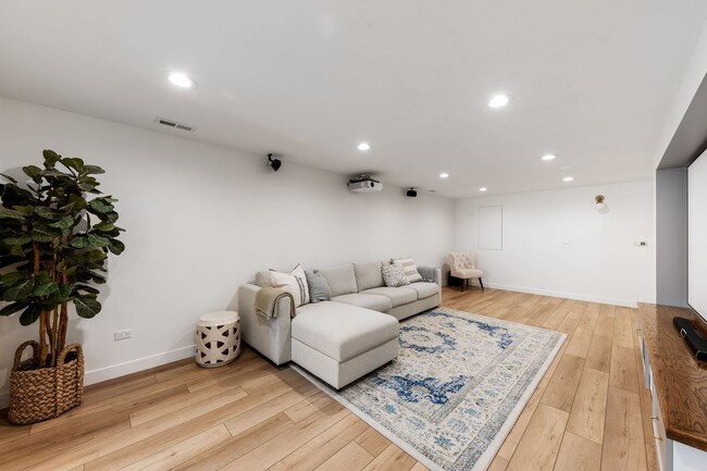 Building Photo - 2524 Balsam Cove Rd