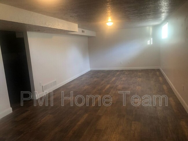 Building Photo - 661 14th St