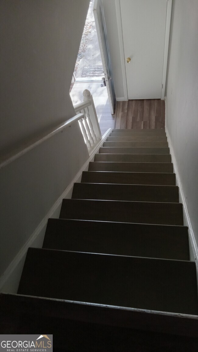 Building Photo - 590 Northridge Crossing Dr