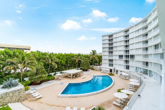 Building Photo - 2780 S Ocean Blvd
