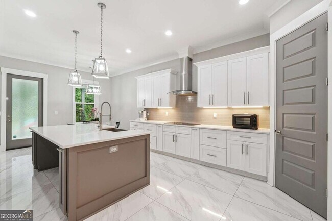 Building Photo - 1480 Chandler Rd