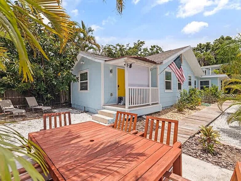 Building Photo - 4801 14th Ave S