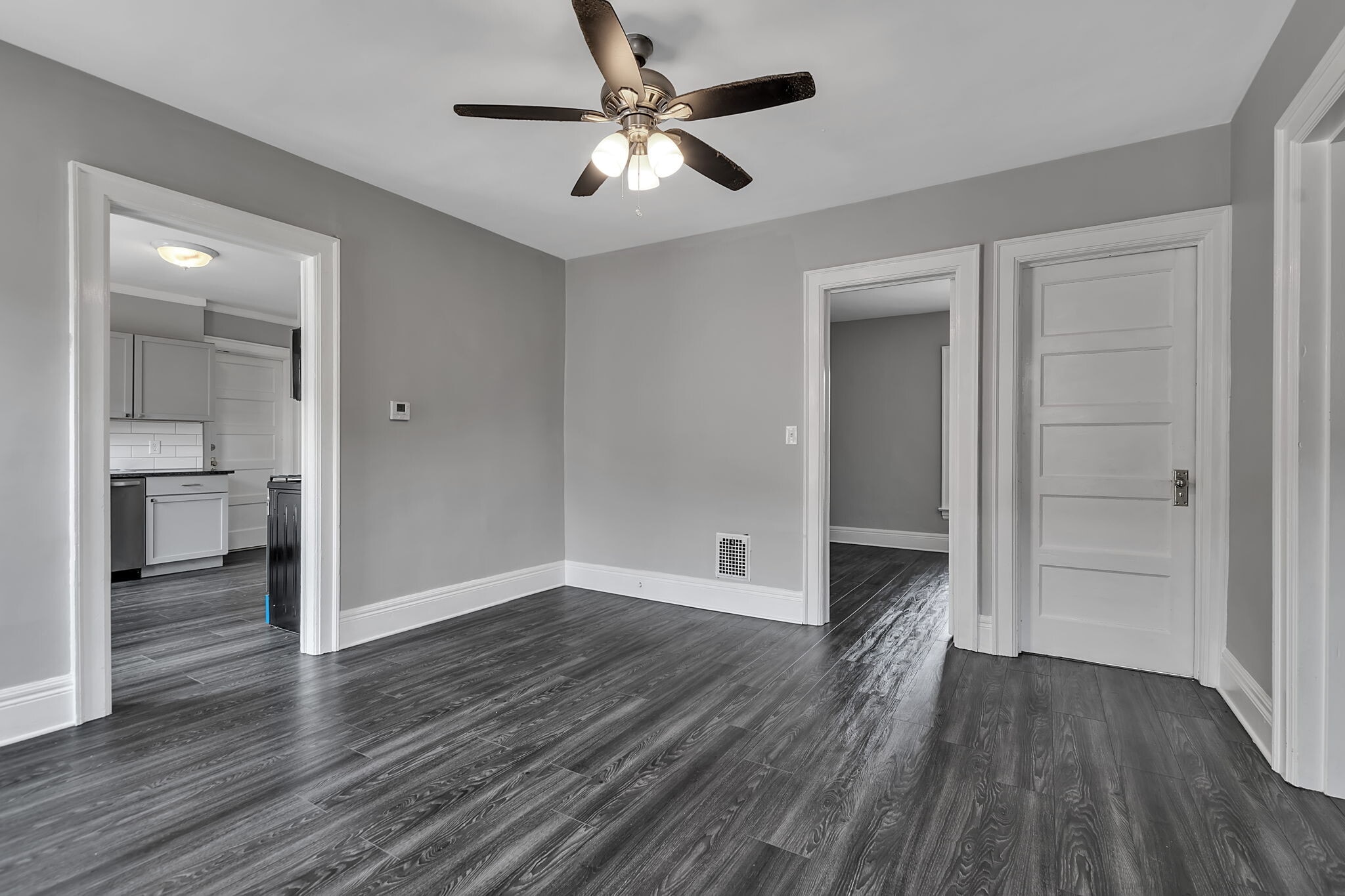 Building Photo - 36 Callodine Ave