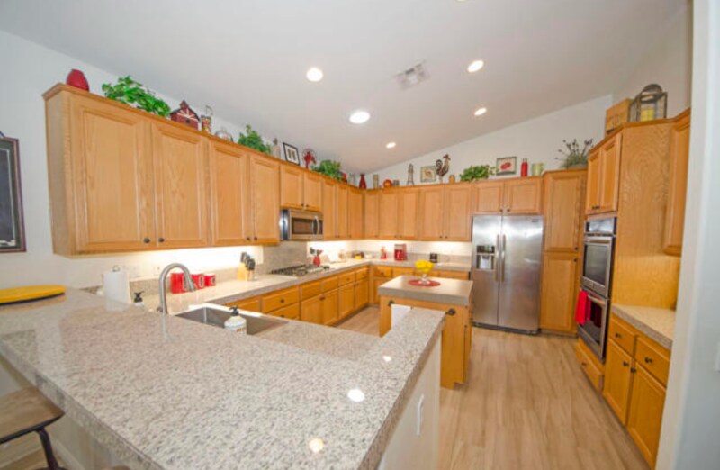 Building Photo - 80336 Green Hills Dr