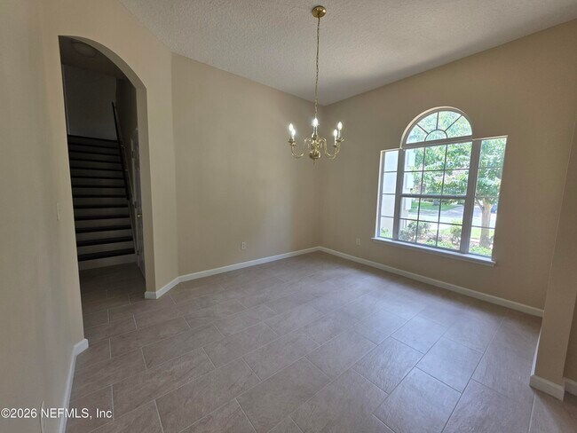 Building Photo - 739 Wakemont Dr