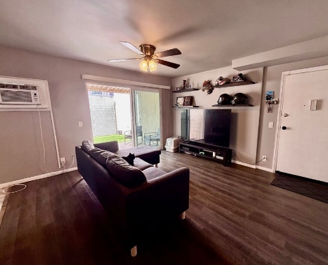 Building Photo - 7141 Coldwater Canyon Ave
