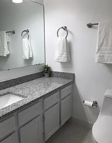 Building Photo - 5300 Columbia Pike