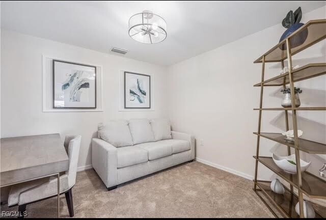 Building Photo - 43011 Greenway Blvd