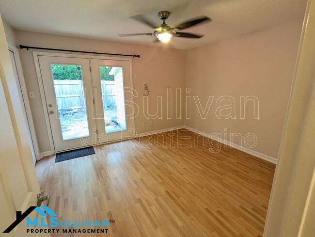 Building Photo - 602 Gatehouse Ln