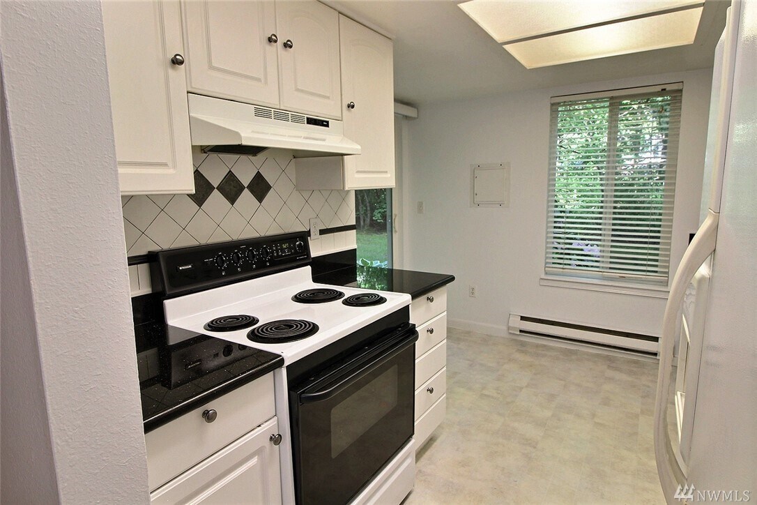 Building Photo - 17534 151st Ave SE