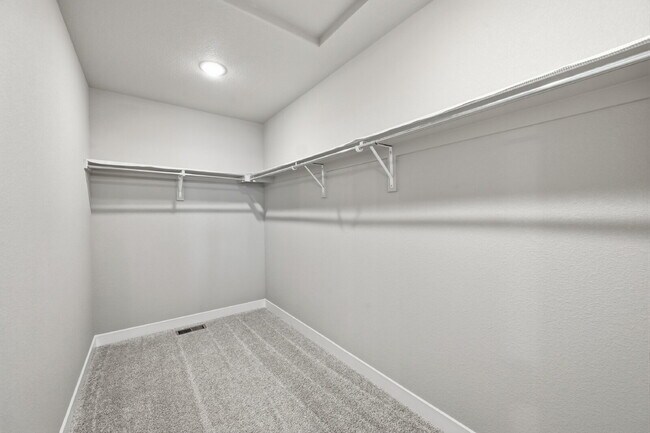 Building Photo - $2,340.95, 3 bed, 2.5 bath located in Colorado Springs with a fenced back yard