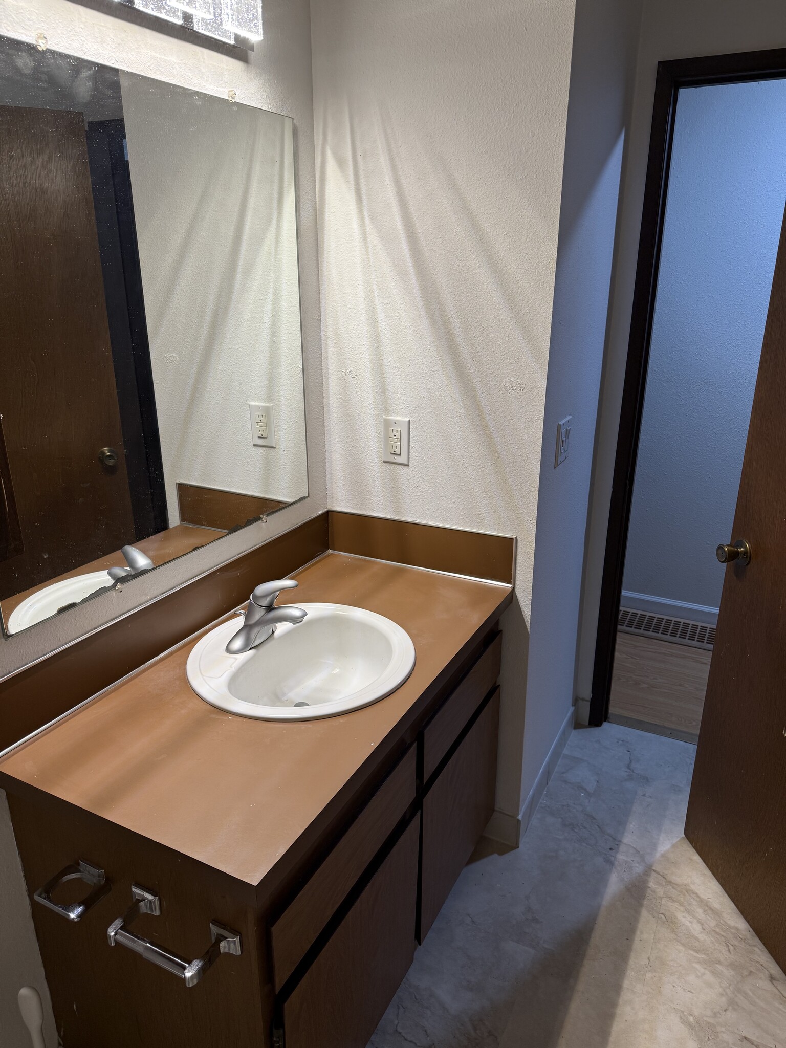 Upstairs Bathroom - 12717 SE 22nd Ave