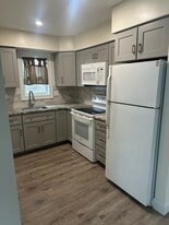 Building Photo - 1031 Lawnton Ter