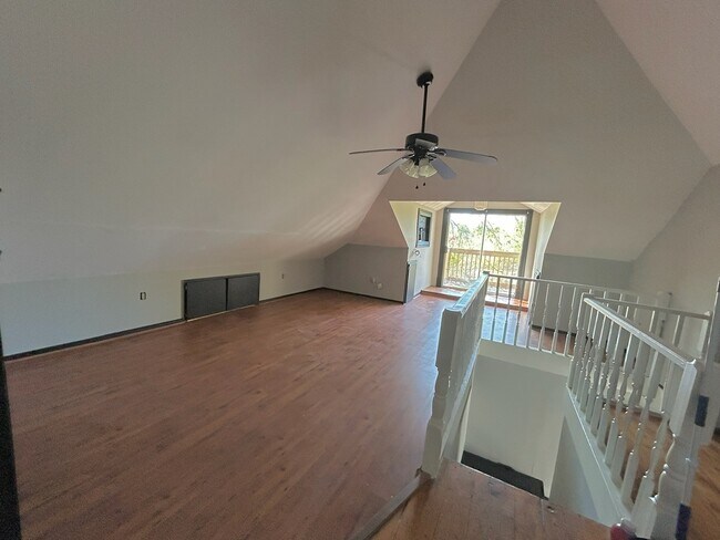 Building Photo - 1126 17th St