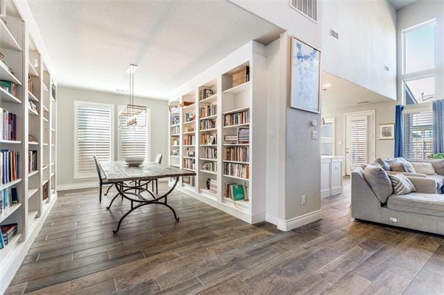 Building Photo - 312 Texas Red Ln