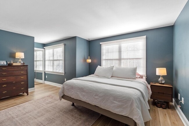 Building Photo - 270 Littleton Rd