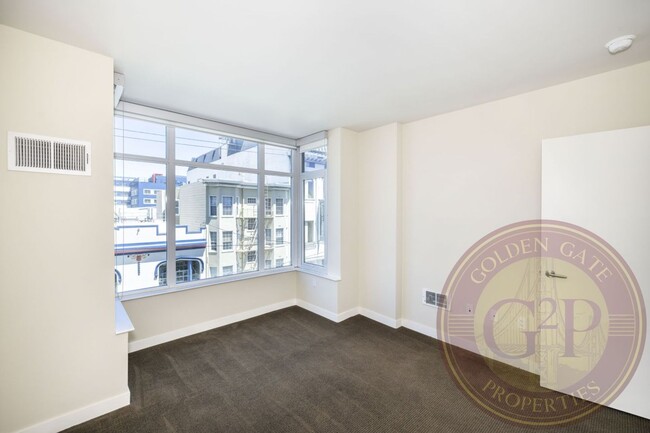 Building Photo - Hayes Valley - 2 BR, 2 BA Condo 947 Sq. Ft...