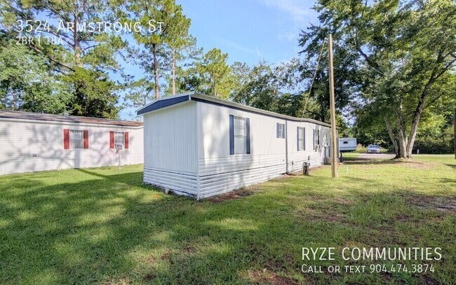 Building Photo - 3524 Armstrong St