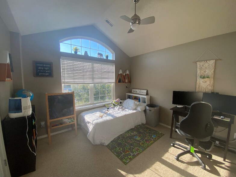 Building Photo - 15491 Brianne Ct