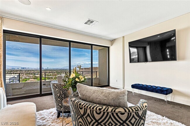 Building Photo - 804 Dragons Eye Dr