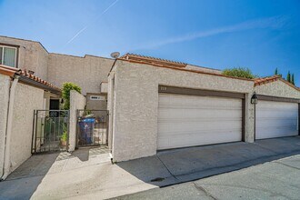 Building Photo - 9025 Willis Ave