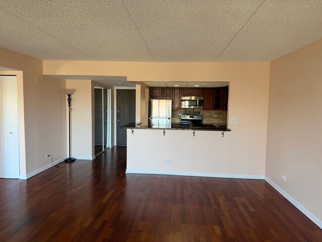 Building Photo - 475 Plum Creek Dr