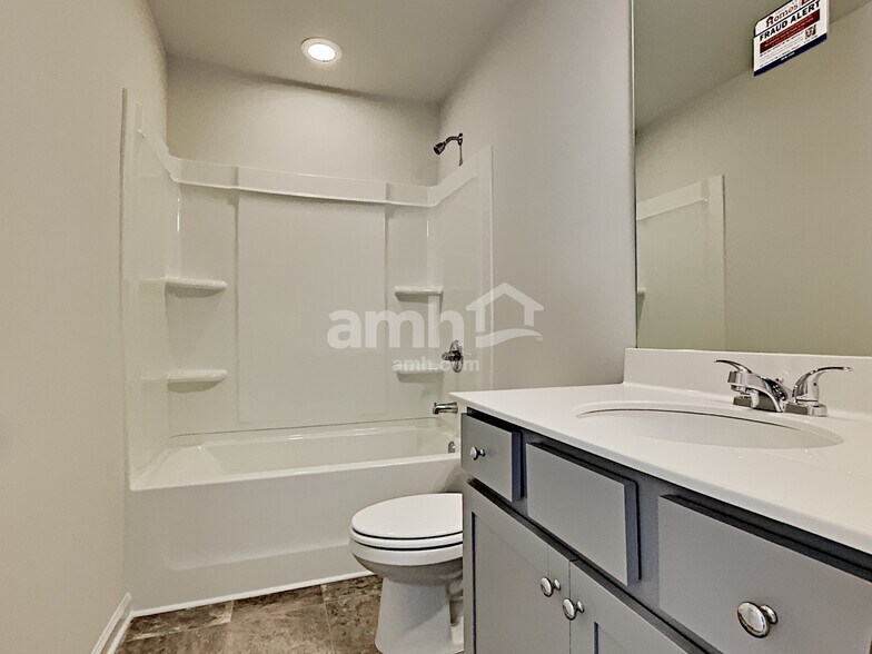 Building Photo - 356 Winston Cir