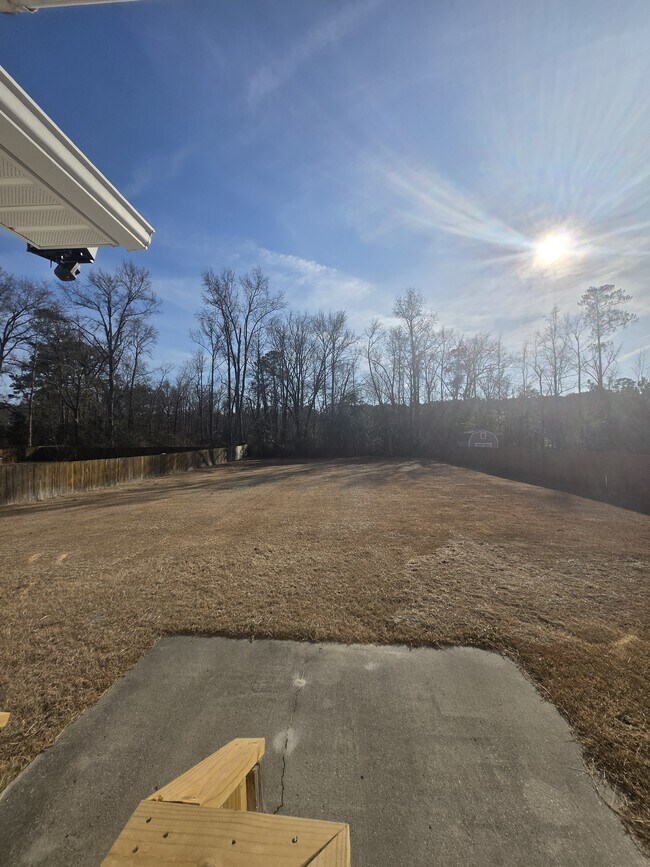 Building Photo - 76 Shelby St