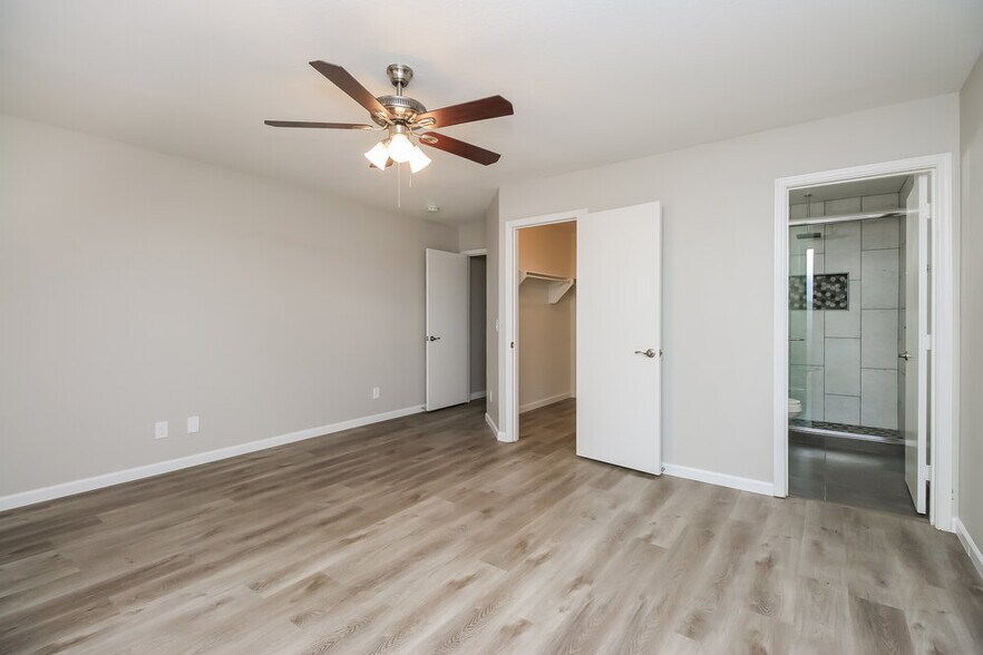 Building Photo - 2602 S Shelby