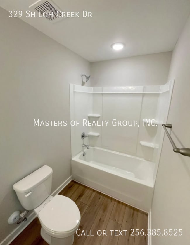 Building Photo - 329 Shiloh Creek Dr