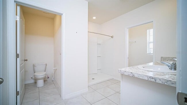 Building Photo - 326 Meadowbrook Blvd