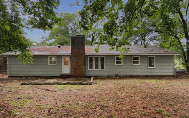 Primary Photo - 2508 Hodge Rd