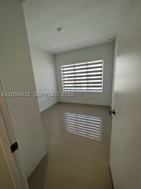 Building Photo - 25867 SW 145th Ave