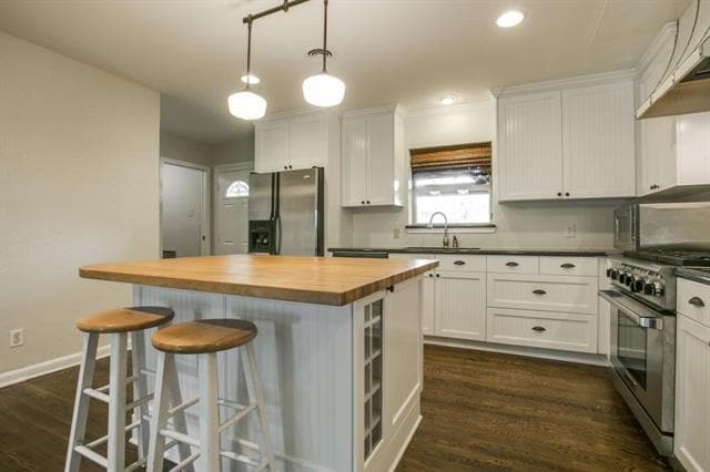 Building Photo - 630 Downing Dr