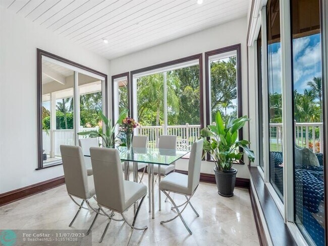 Building Photo - 441 Ridge Rd