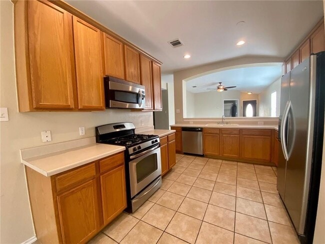 Building Photo - 111 Salado Dr