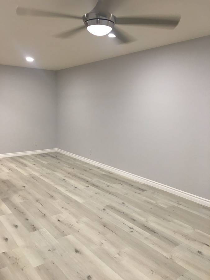 Building Photo - 12560 Carmel Creek Rd