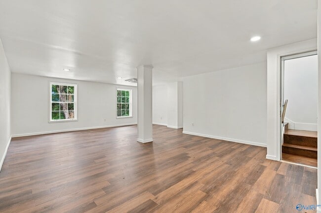 Building Photo - 2224 Briarcliff Rd SE