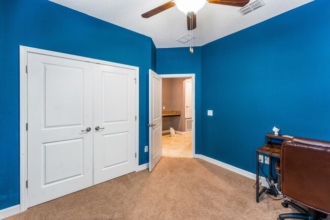 Building Photo - 13156 Green Violet Dr