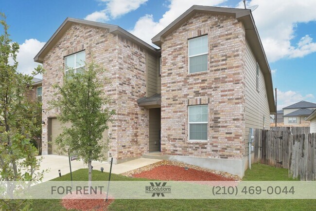 Building Photo - 2019 4-Bedroom Home | 2,106 Sq Ft | Fenced Yard | 2-Car Garage | Pet Friendly | Near Lackland & 1604