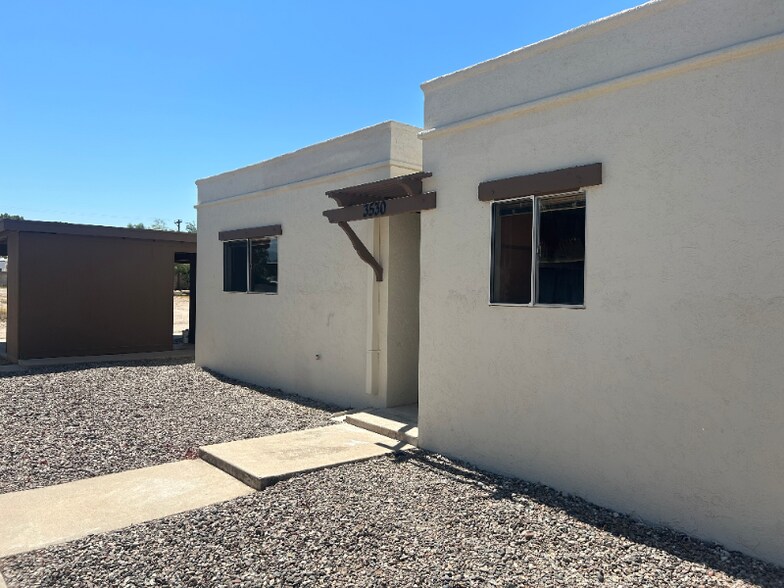 Building Photo - 3530 N Tucson Blvd