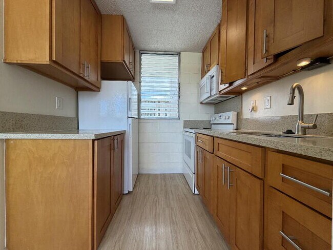 Building Photo - CALL FOR APPOINTMENT: 808-949-9499 ext 0